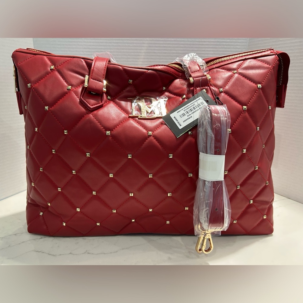 NWT Badgley Mischka Red Quilted Shoulder Bag-Gold Hardware-Matching Strap-Womens